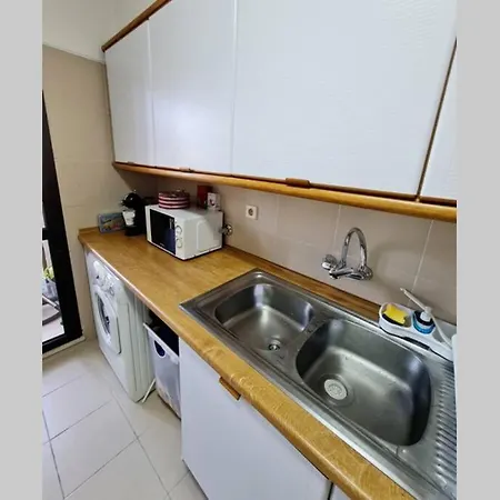 Telheiras Home شقة *